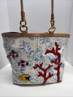 Coach Resort Bubble Tote Bag Purse Canvas Fish Sequins New Rare Limited Edition
